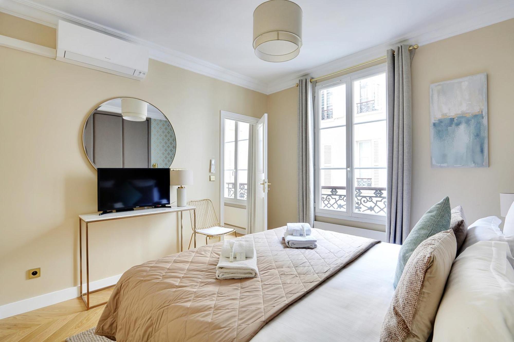 Pick A Flat'S Apartments In Opera Saint Lazarre - Rue De L'Isly Paryż Zewnętrze zdjęcie