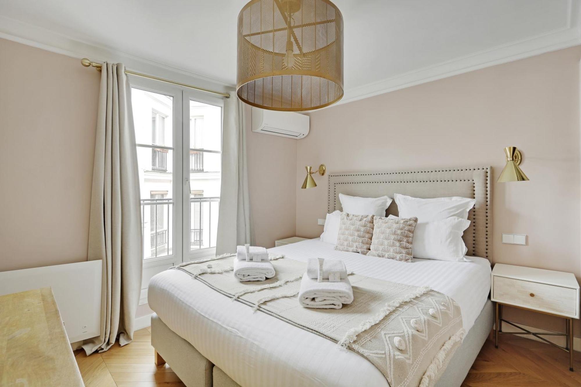 Pick A Flat'S Apartments In Opera Saint Lazarre - Rue De L'Isly Paryż Zewnętrze zdjęcie